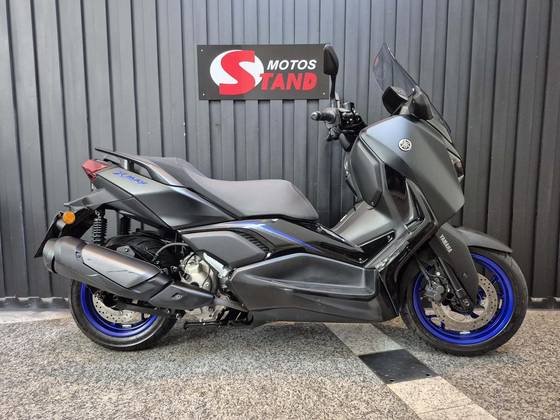 YAMAHA XMAX 300 CONNECTED ABS YAMAHA XMAX 300 CONNECTED ABS